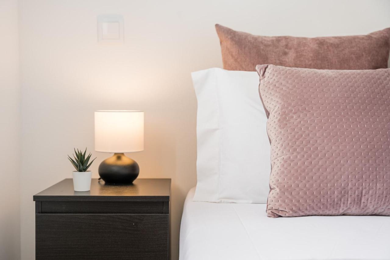 Guestready - Japandi-Chic Home In Central Porto Eksteriør billede